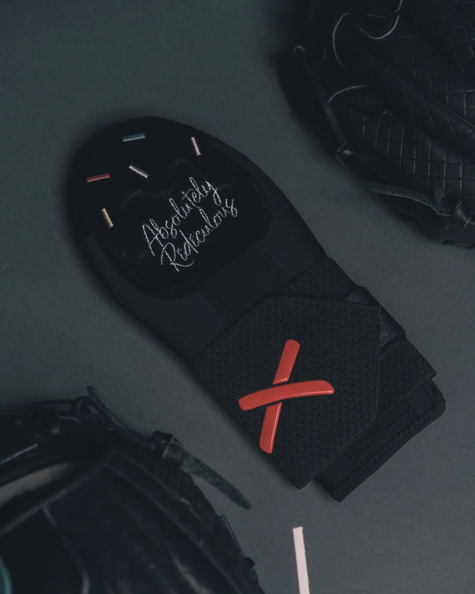 blackout ice cream sliding mitt