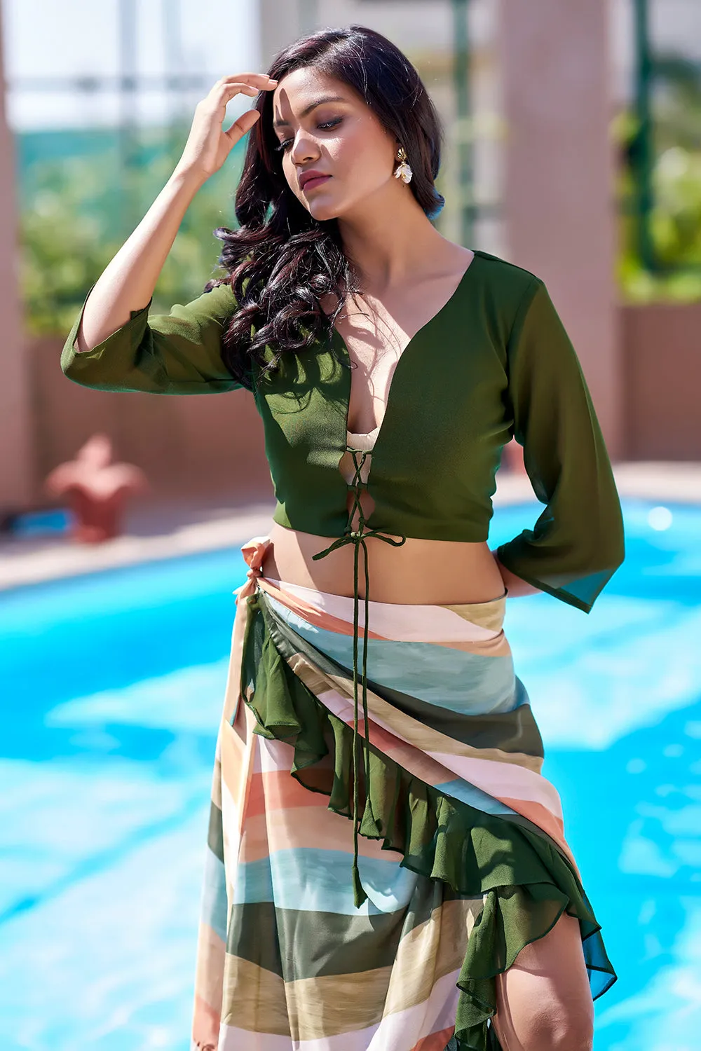 Green cover ups swimwear with tie-up sarong & front-dori top