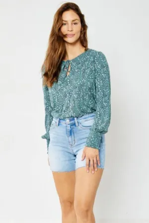 Judy blue High Waist Light Wash Shorts (reg and curvy) 15276