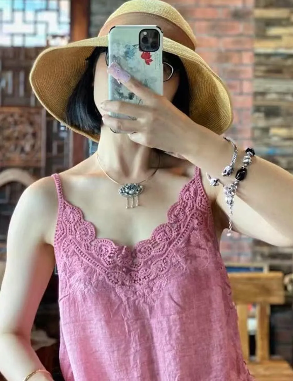 NFYM Women's V Neck Sleeveless Lace Embroidered Undershirt Cotton Spaghetti Strap Layering Camisole Cami Tank Top