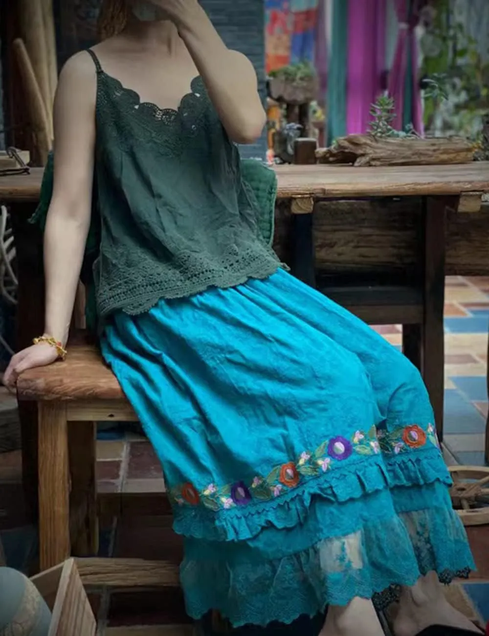 NFYM Women's V Neck Sleeveless Lace Embroidered Undershirt Cotton Spaghetti Strap Layering Camisole Cami Tank Top