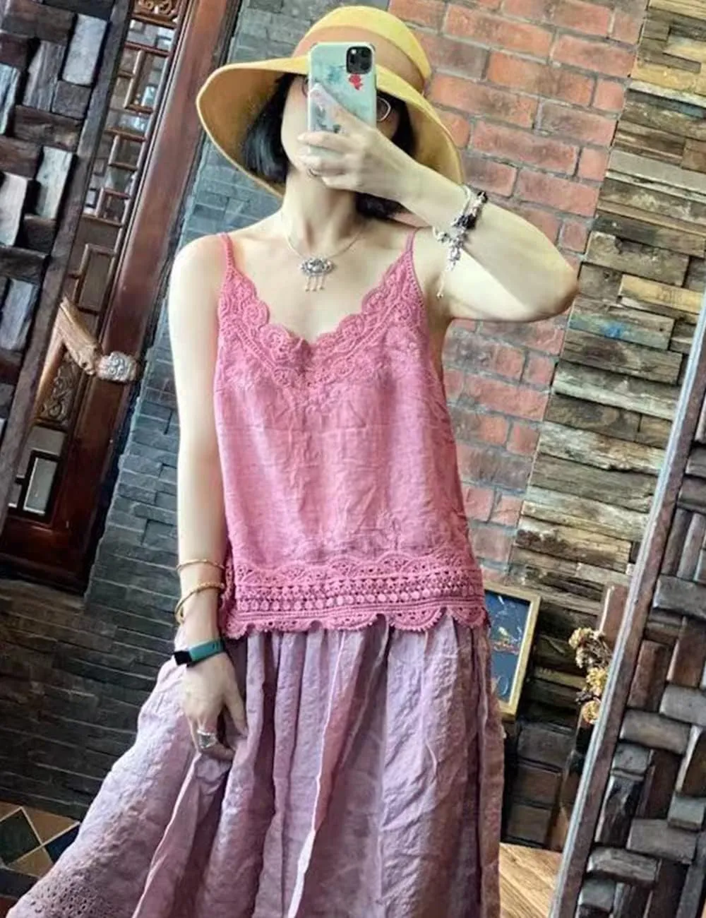 NFYM Women's V Neck Sleeveless Lace Embroidered Undershirt Cotton Spaghetti Strap Layering Camisole Cami Tank Top