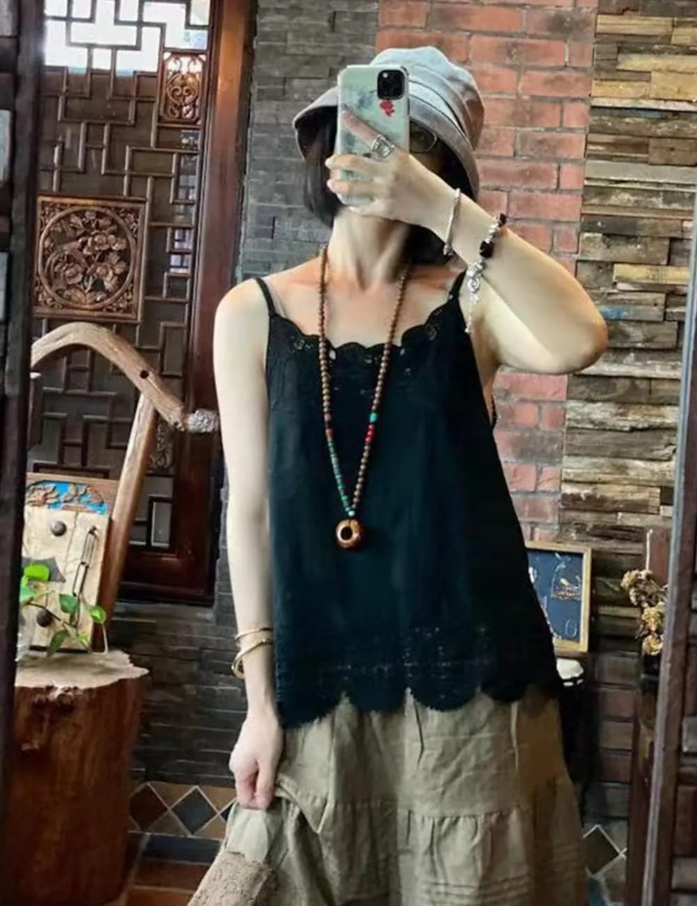 NFYM Women's V Neck Sleeveless Lace Embroidered Undershirt Cotton Spaghetti Strap Layering Camisole Cami Tank Top