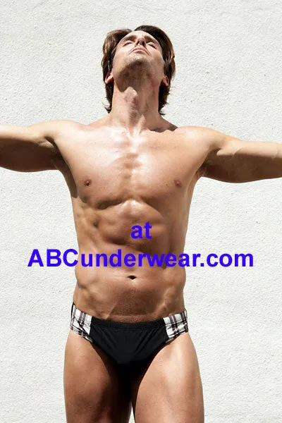 Sauvage Hampton Racing Brief -Closeout