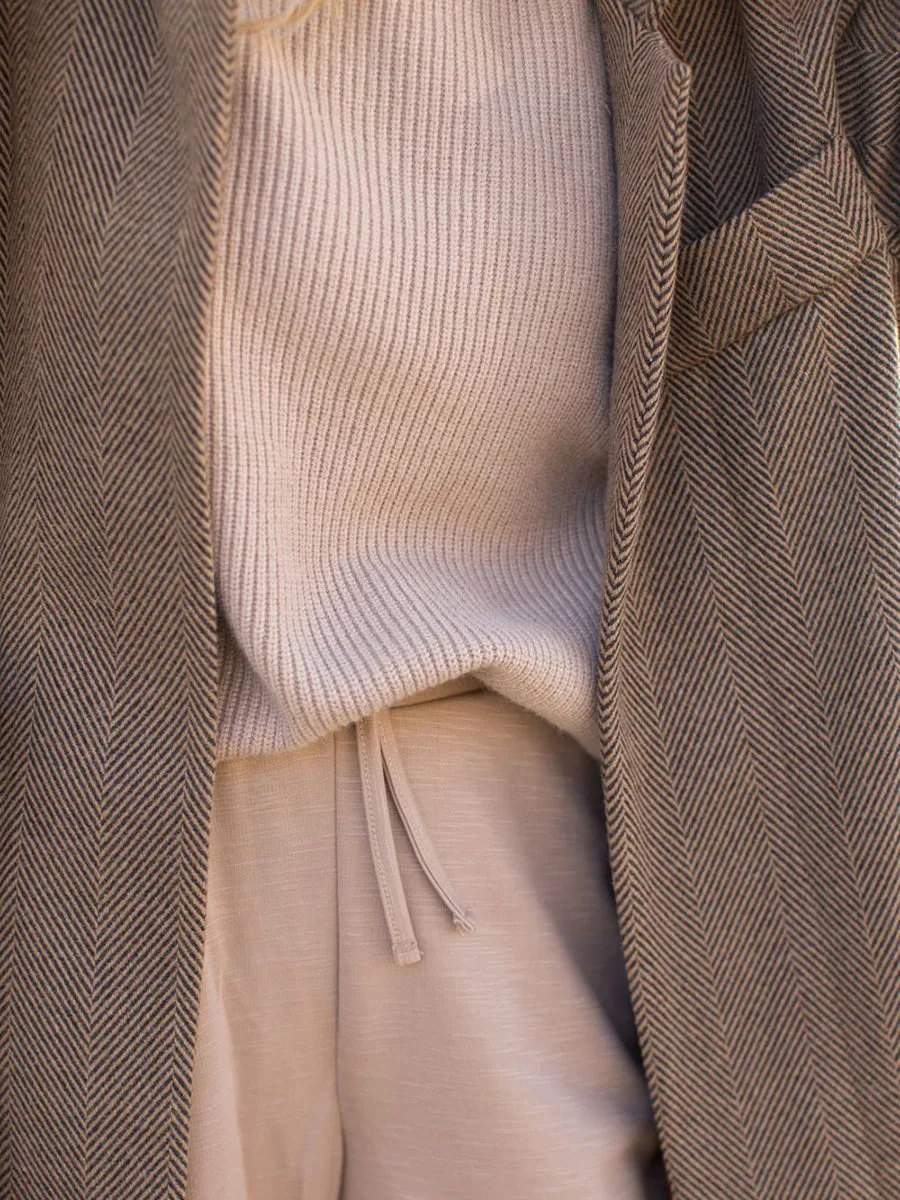 Solid Color Comfortable Knitted Pocket Suit