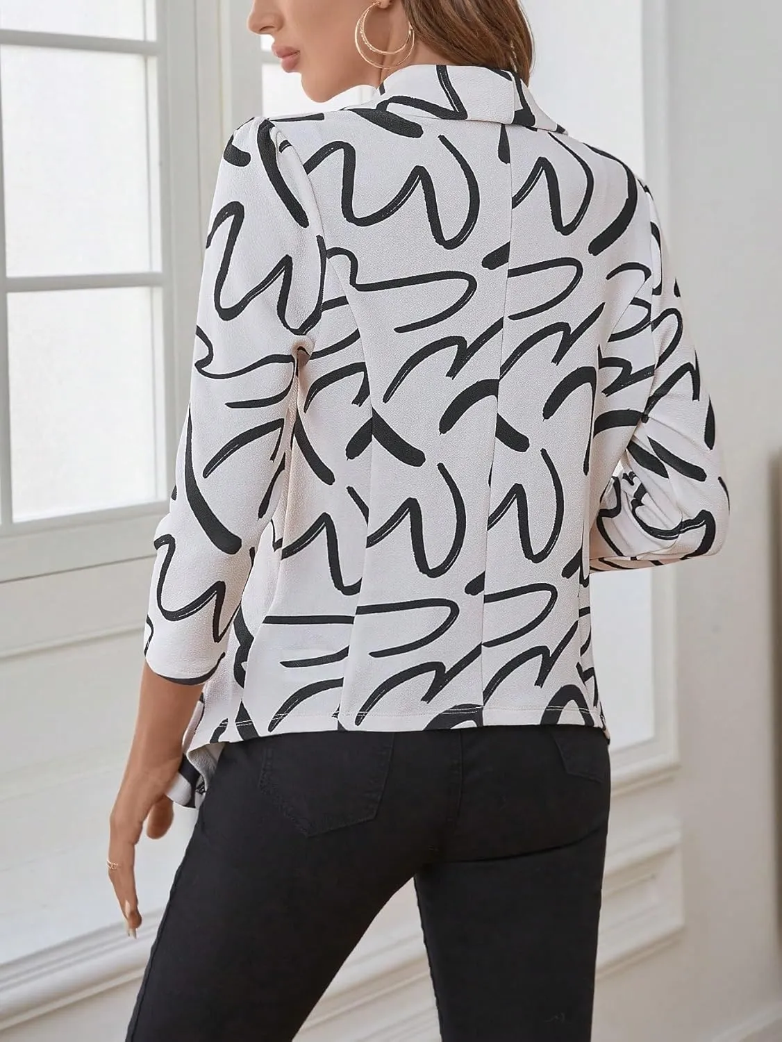 WDIRARA Women's Allover Print Blazer Open Front Asymmetrical Hem Shawl Collar Work Office Jackets
