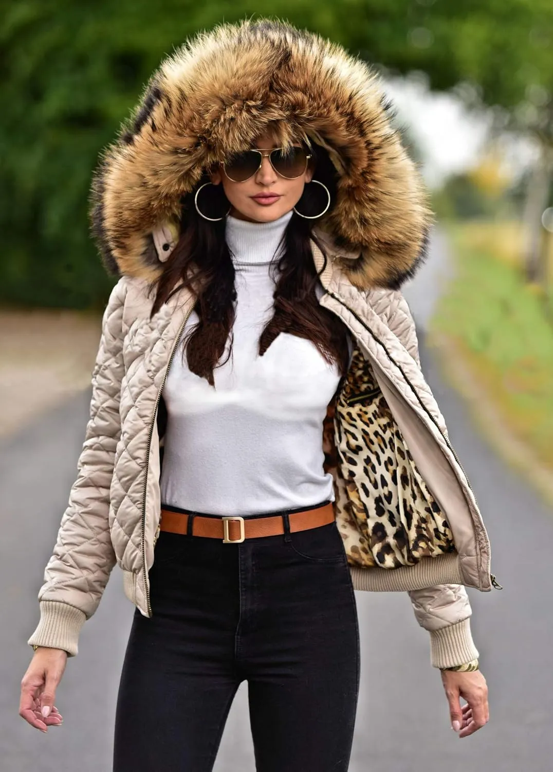 Women's Winter Thicken Coat Lightweight Short Down Jacket Quilted Parka with Fur Hood